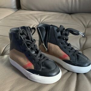 Burberry size 25 sneakers